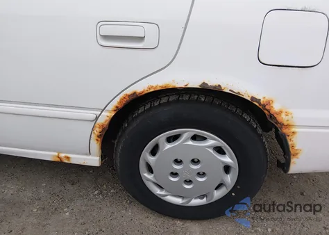 1999 Toyota Camry Le z USA, uszkodzony, nr VIN 4T1BG22K7XU889439